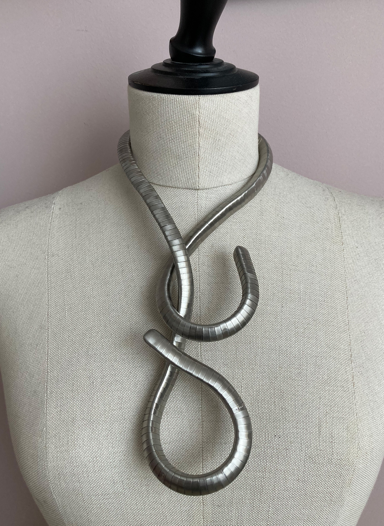 breil-flexible-snake-necklace-1e
