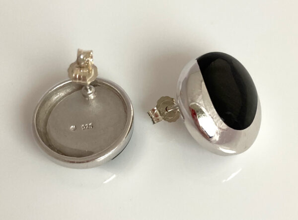 vintage zilveren oorbellen met zwart accent