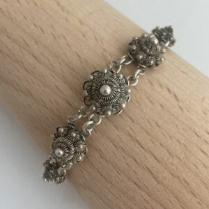 armband met Zeeuwse knopen, zilver, jaren 40